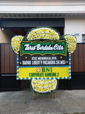 Papan Bunga Duka di Parung Panjang
