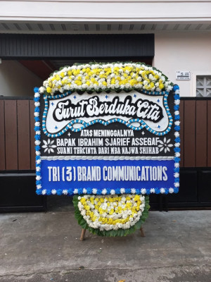 Papan Bunga Duka di Parung Panjang